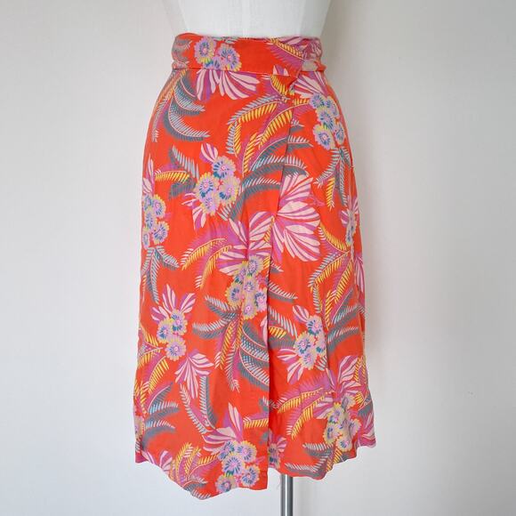 Vintage 70s Tropical Floral Wrap Skirt / Size XS 22"w / Rayon / Retro / Hawaii - Picture 4 of 7